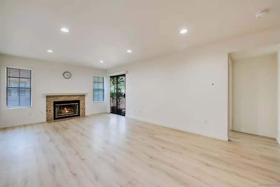 12051 Alta Carmel Ct #208, San Diego, CA 92128 - #2
