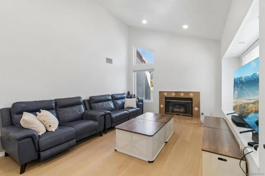 2343 Fair Oak, Escondido, CA 92026 - #3
