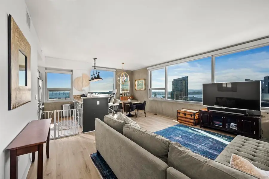 321 10th Ave. #2208, San Diego, CA 92101 - #3