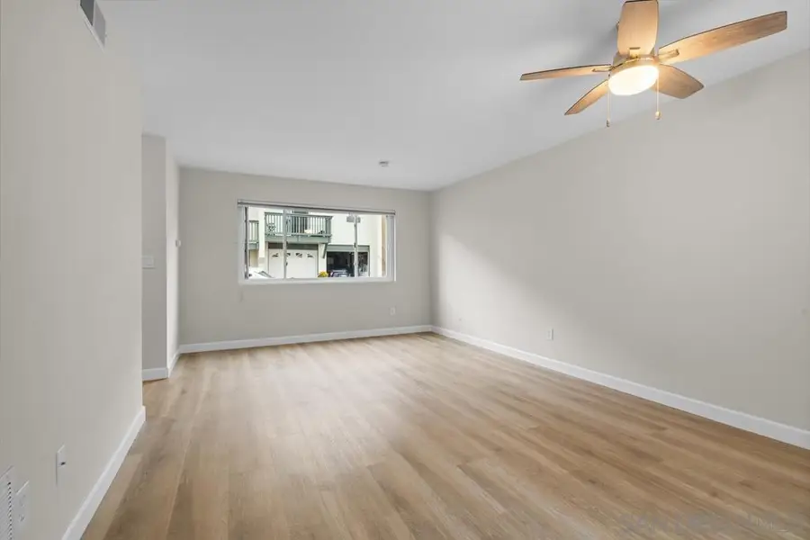 5575 Caminito Roberto, San Diego, CA 92111 - #3