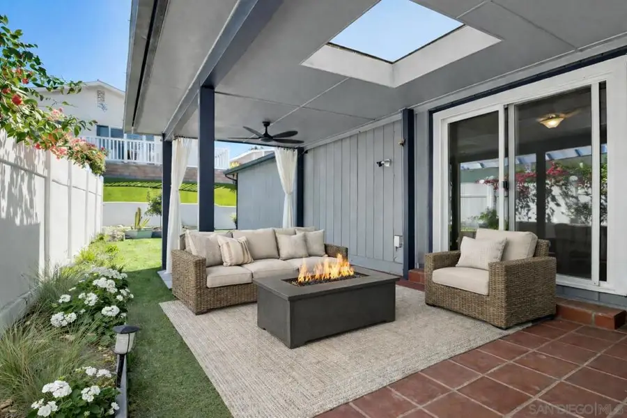611 Via Santa Paulo, Vista, CA 92081 - #3