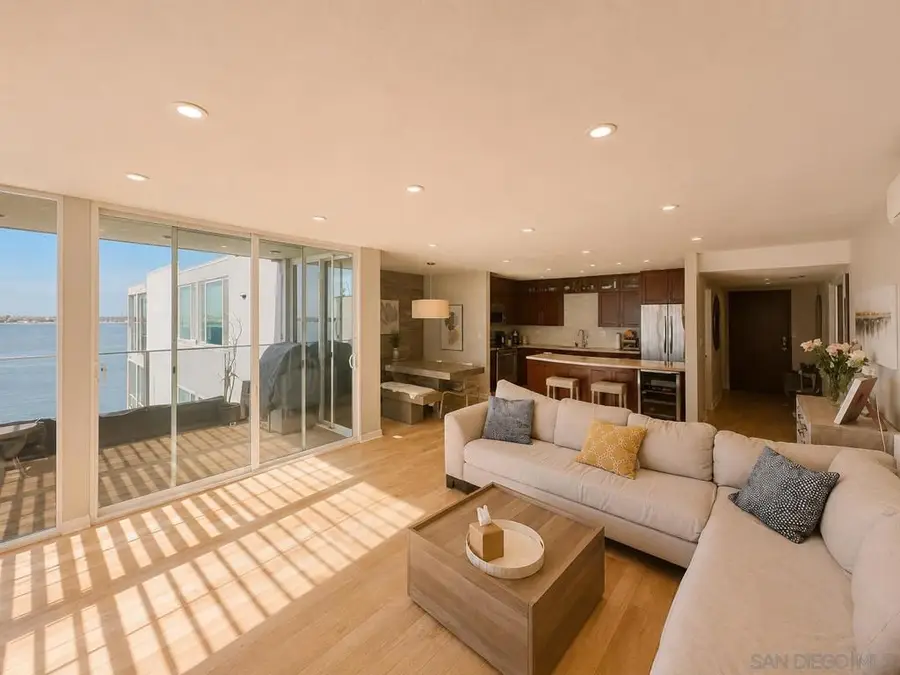 Address Withheld By Seller, San Diego, CA 92109 - #2