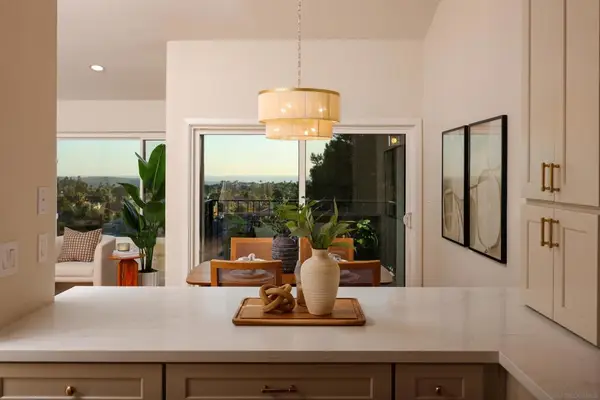 6603 Santa Isabel St #C, Carlsbad, CA 92009