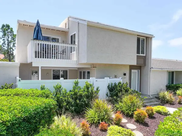1103 Woodlake Dr, Cardiff By The Sea, CA 92007