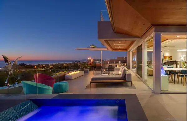 1956 Seaview Ave, Del Mar, CA 92014