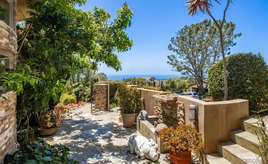 2247 El Amigo Rd, Del Mar, CA 92014 - #3