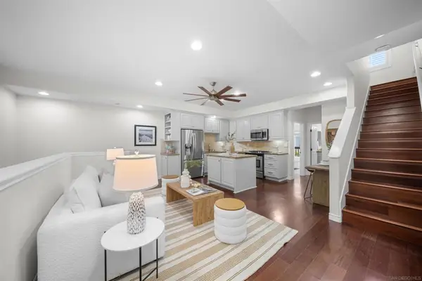 1927 Felspar, San Diego, CA 92109