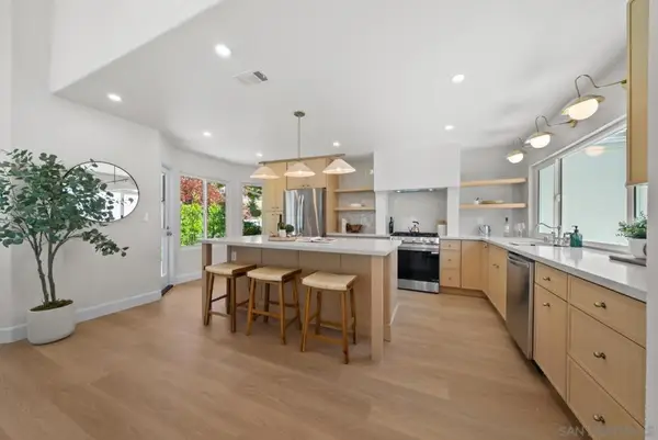 4742 Collinos Way, Oceanside, CA 92056