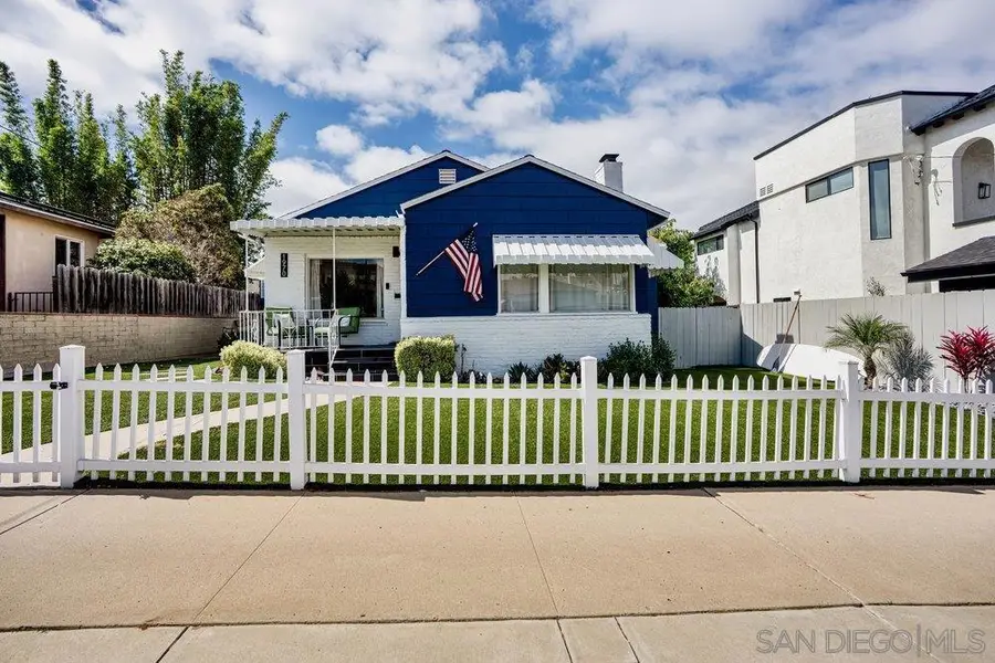 1968 70 Pacific Beach Drive, San Diego, CA 92109 - #2