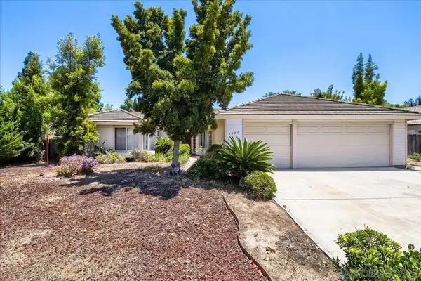 1555 Del Mar Road, Oceanside, CA 92057
