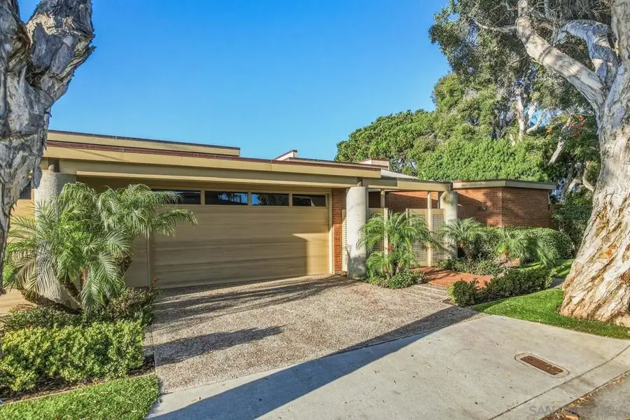 411 1st Street, Coronado, CA 92118 - #2