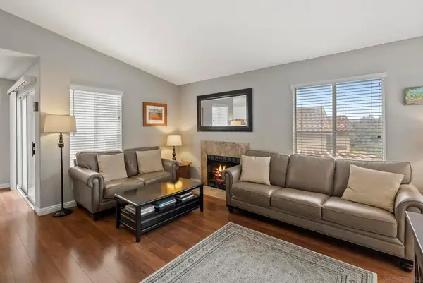 7439 Altiva Place, Carlsbad, CA 92009