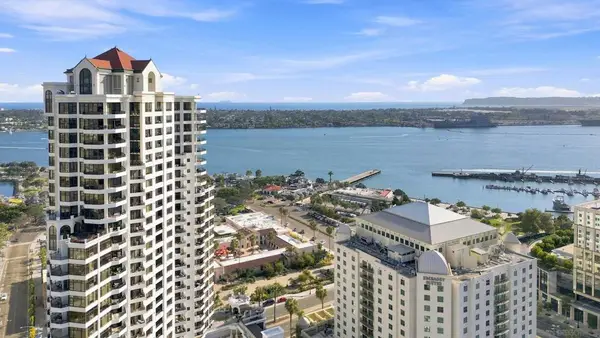 700 W Harbor Dr #1805, San Diego, CA 92101