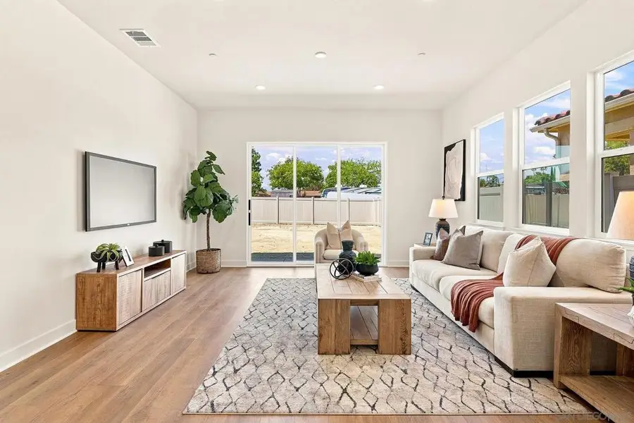 777 Michael Ct, Vista, CA 92081 - #3