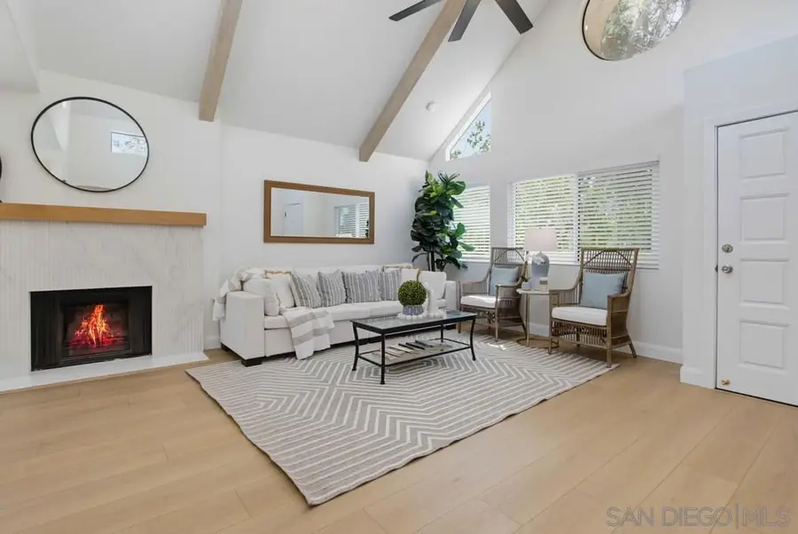 387 N Melrose #D, Vista, CA 92083 - #3