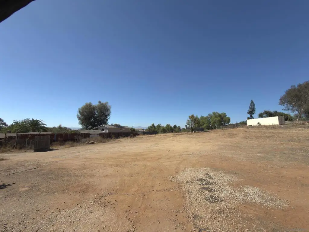2055 Riviera Dr, Vista, CA 92084 - #1