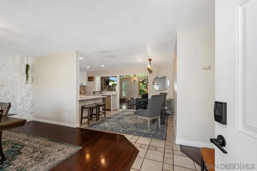10277 Baroness Ave, San Diego, CA 92126 - #3