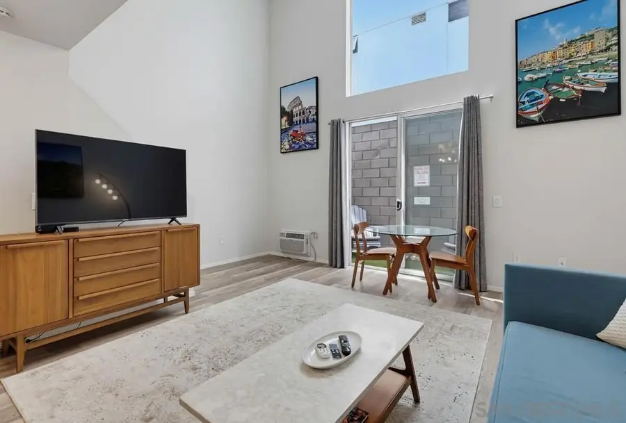 1944 State #3, San Diego, CA 92101 - #2