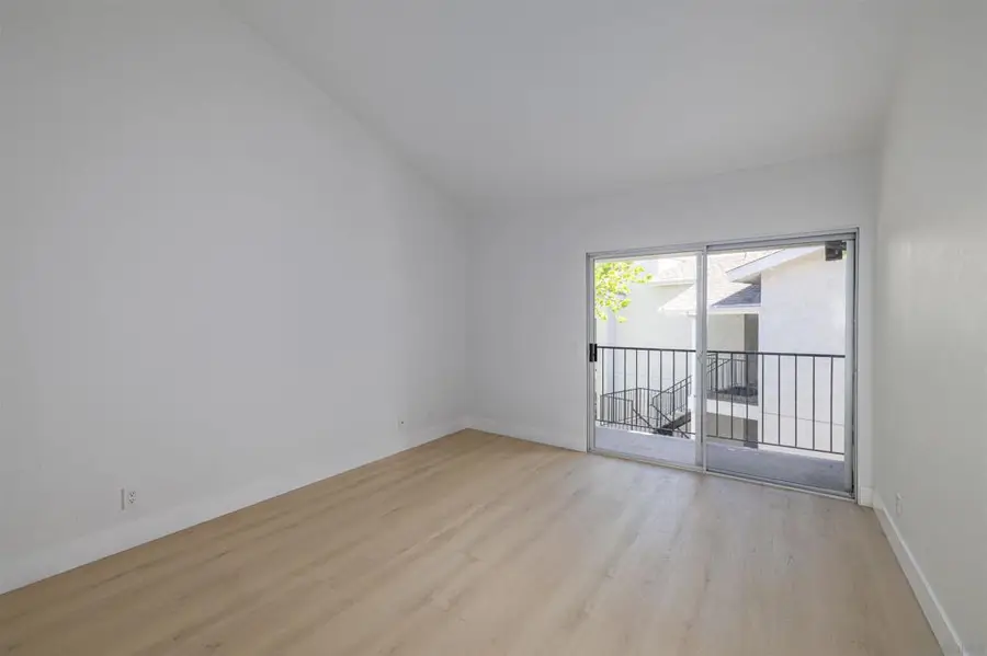 3020 Cowley Way #305, San Diego, CA 92117 - #2