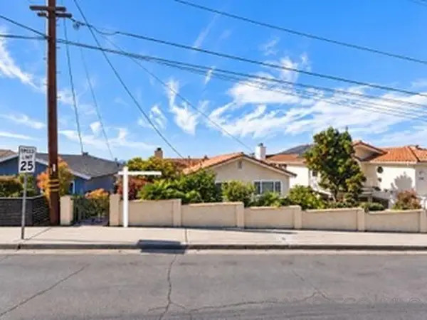 Address Withheld By Seller, San Diego, CA 92110