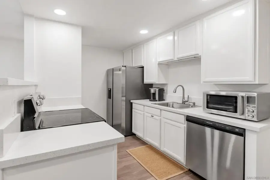 1810 S El Camino Real #101, Encinitas, CA 92024 - #3