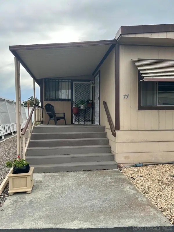 1501 Anza Avenue #77, Vista, CA 92084