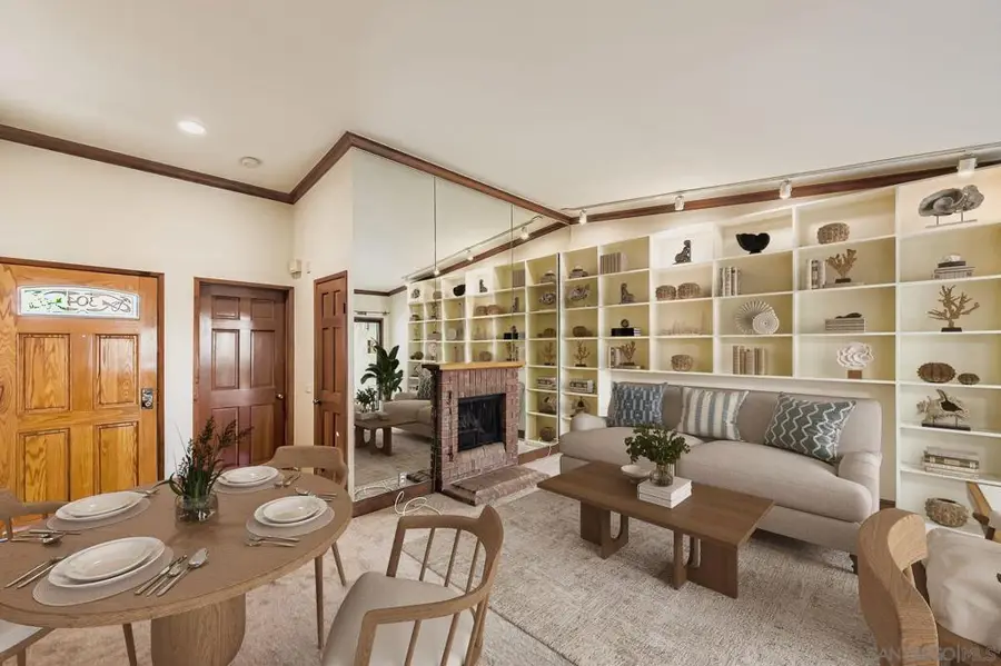 8840 Villa La Jolla Dr #304, La Jolla, CA 92037 - Image #3