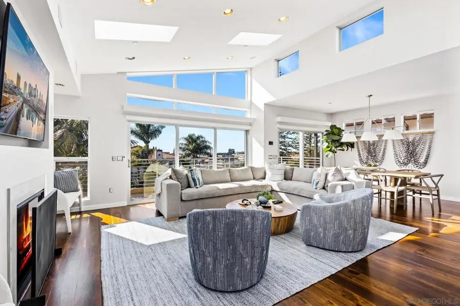 3705 Haines St #2, San Diego, CA 92109 - #2