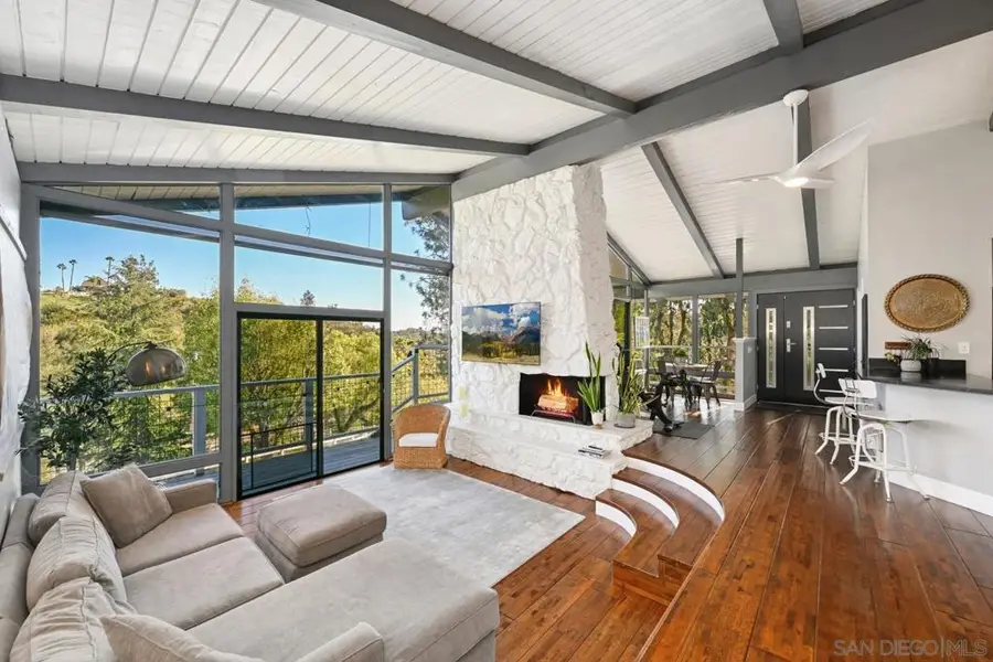 26138 Jesmond Dene Rd, Escondido, CA 92026 - Image #3