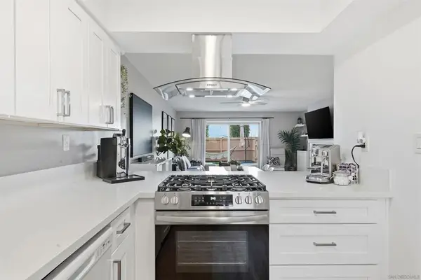 6795 Alvarado Rd #3, San Diego, CA 92120