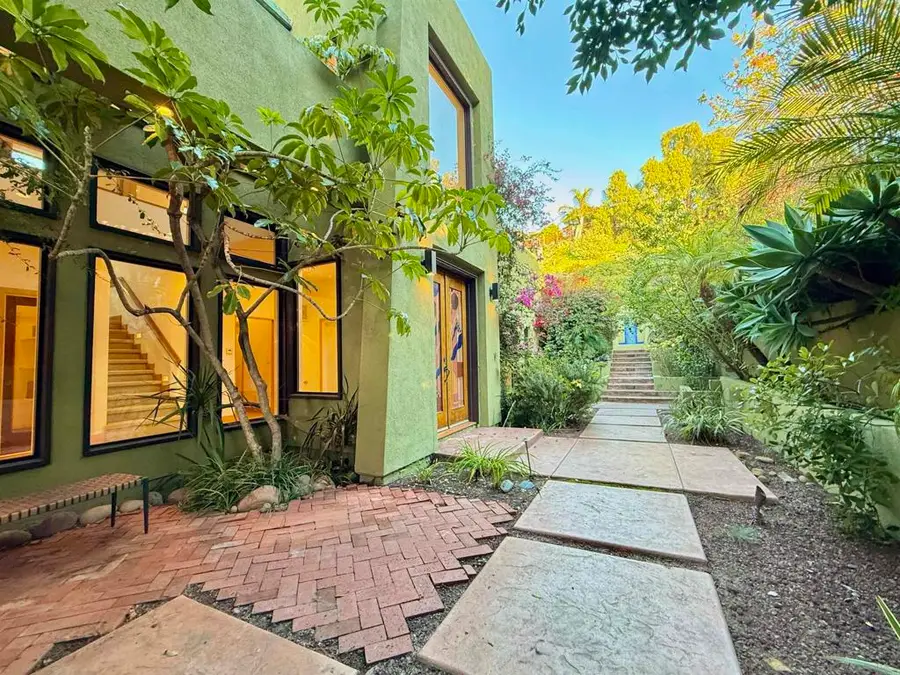 3566 Albatross St, San Diego, CA 92103 - Image #2