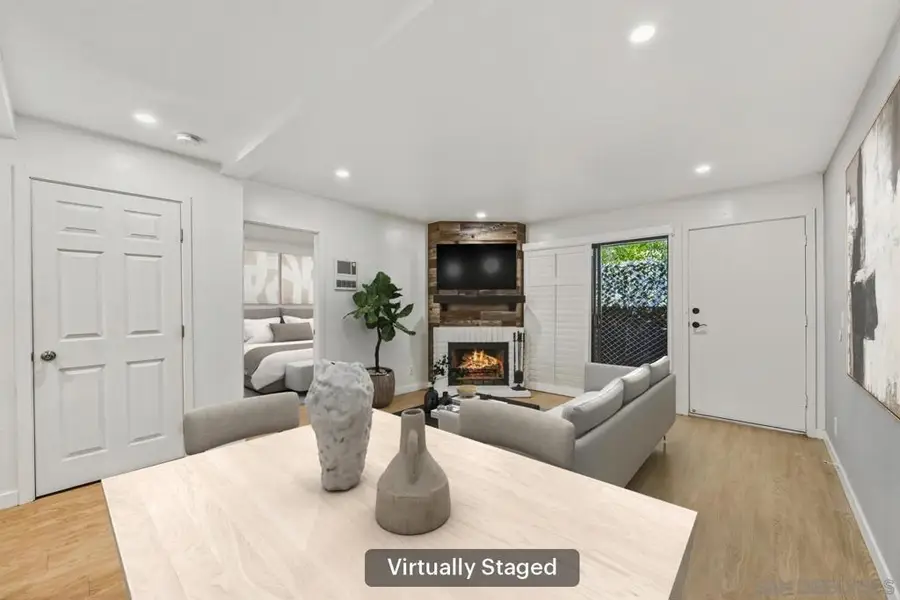 8362 Via Sonoma #c, La Jolla, CA 92037 - Image #2