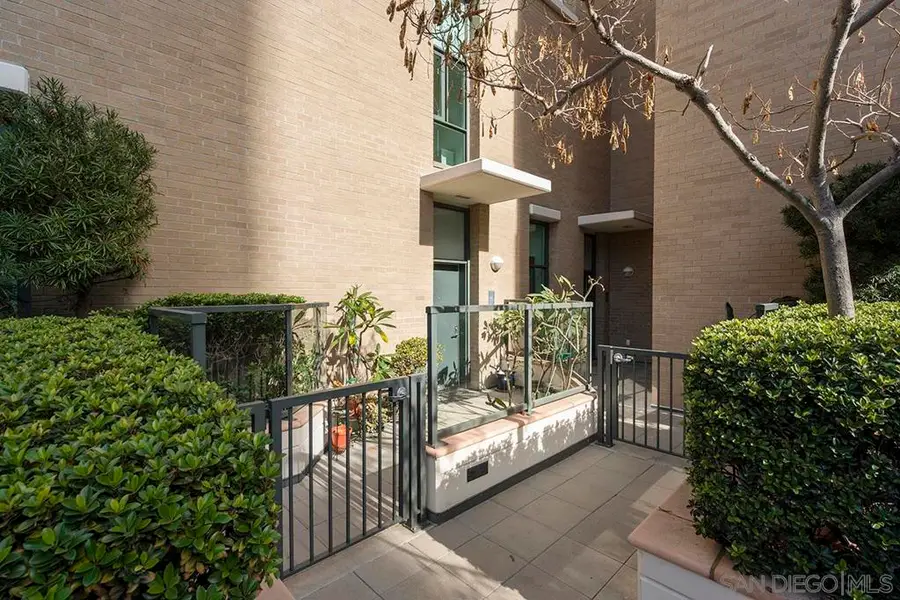 325 7th Ave #211, San Diego, CA 92101 - #3