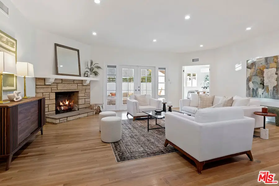 5121 Colbath Avenue, Sherman Oaks, CA 91423 - #2