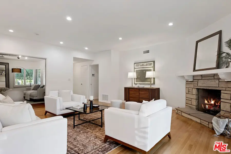 5121 Colbath Avenue, Sherman Oaks, CA 91423 - #3