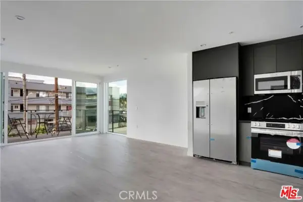 264 S Union Avenue, Los Angeles, CA 90026