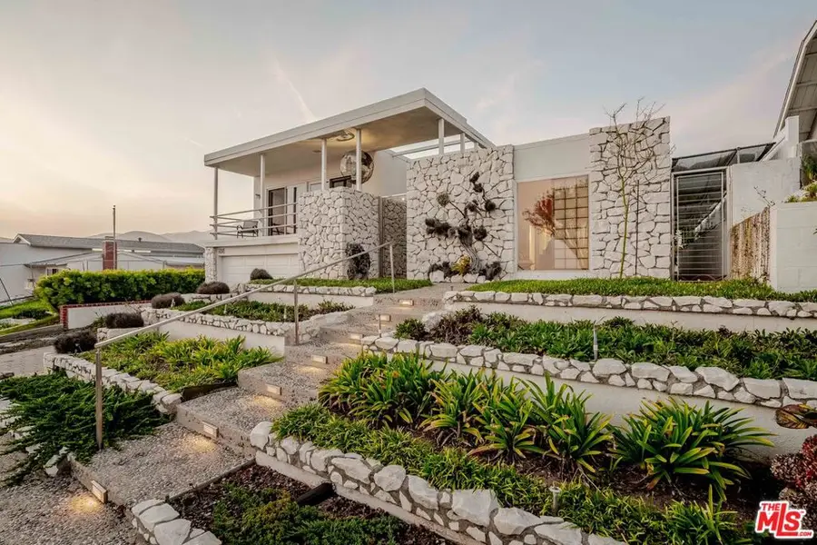 18145 Kingsport Drive, Malibu, CA 90265 - Image #2