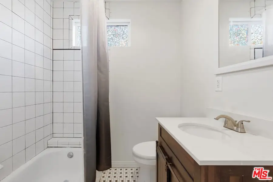 7959 Bothwell Road, Reseda, CA 91335 - #2