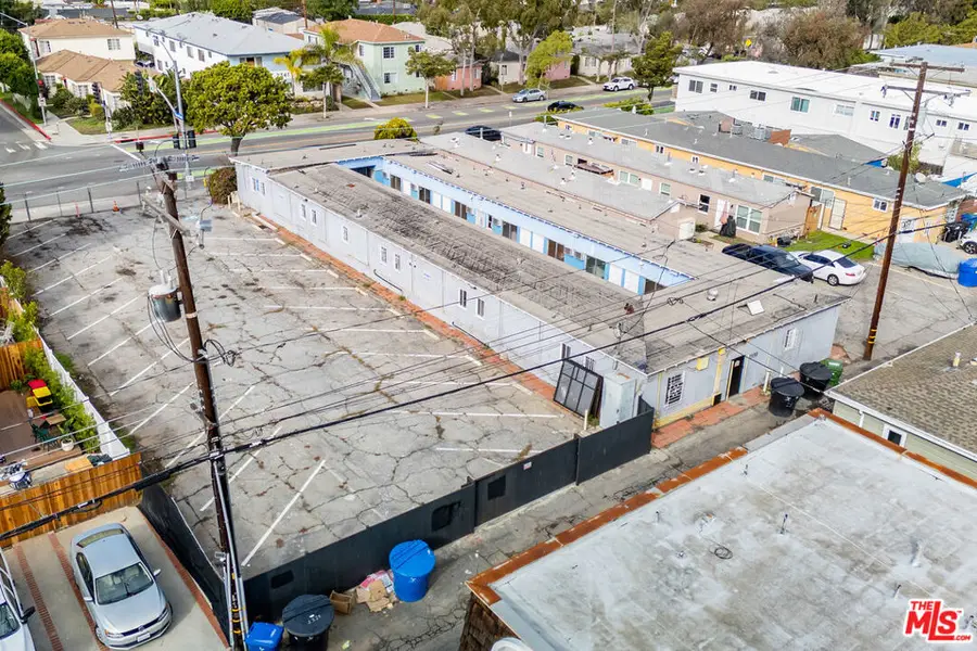2338 Ocean Park Boulevard, Santa Monica, CA 90405 - #3