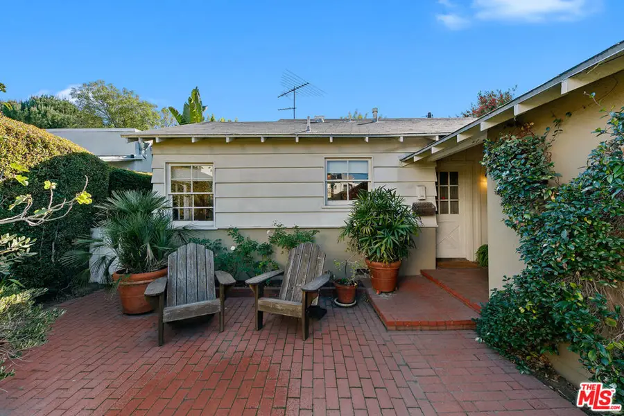 11672 Erwin Street, North Hollywood, CA 91606 - #3