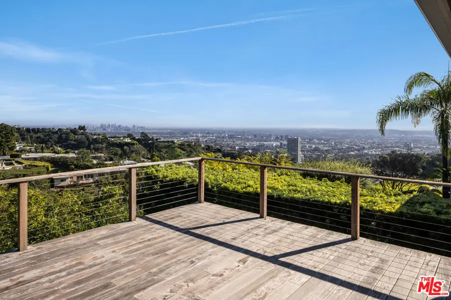 1612 Gilcrest Drive, Beverly Hills, CA 90210 - Image #3