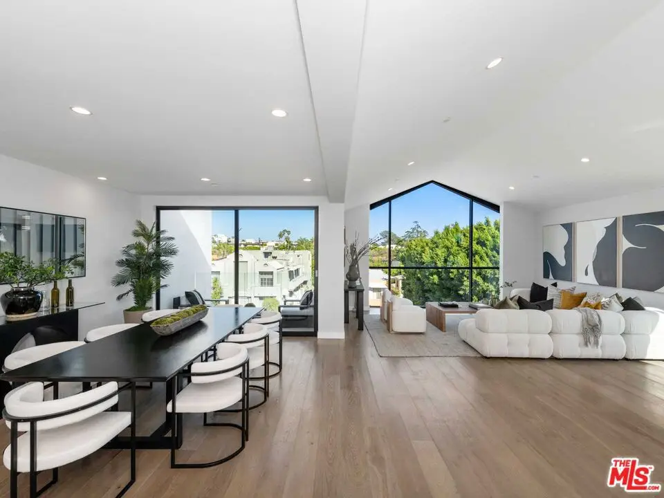 1017 N Croft Avenue #PH2, West Hollywood, CA 90069 - Image #1