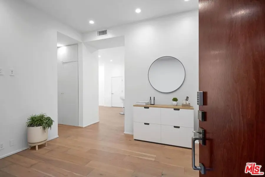 2215 5th Street #B, Santa Monica, CA 90405 - #2