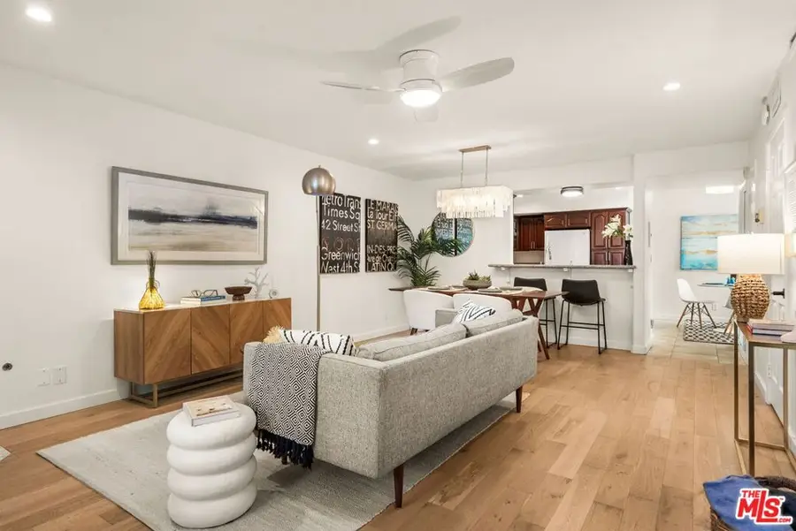 10700 Bloomfield Street #3, North Hollywood, CA 91602 - #2