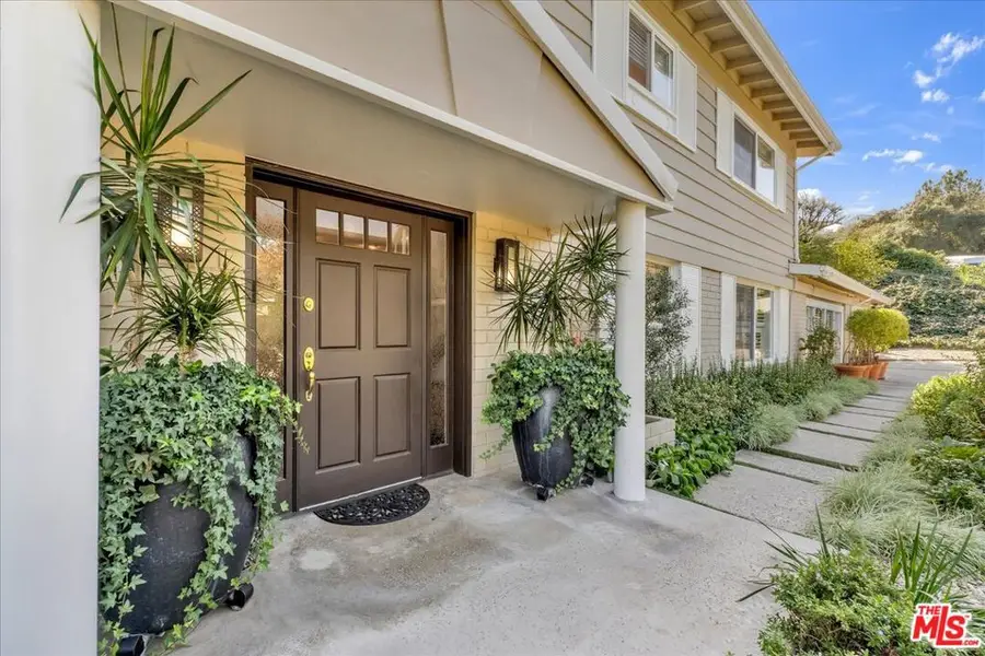 3660 Ballina Canyon Road, Encino, CA 91436 - Image #2