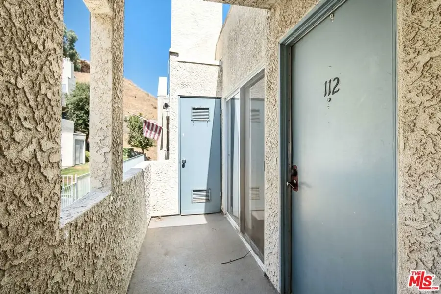 18209 Sierra Highway #112, Canyon Country, CA 91351 - Image #3
