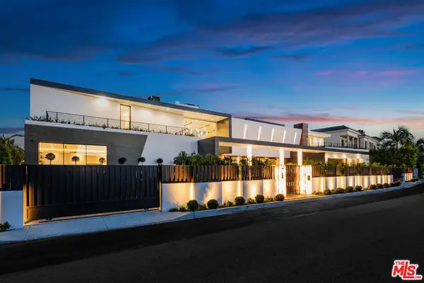 2078 Stradella Road, Los Angeles, CA 90077