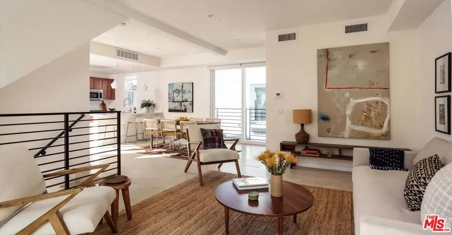 1925 Griffith Park Boulevard, Los Angeles, CA 90039 - #3