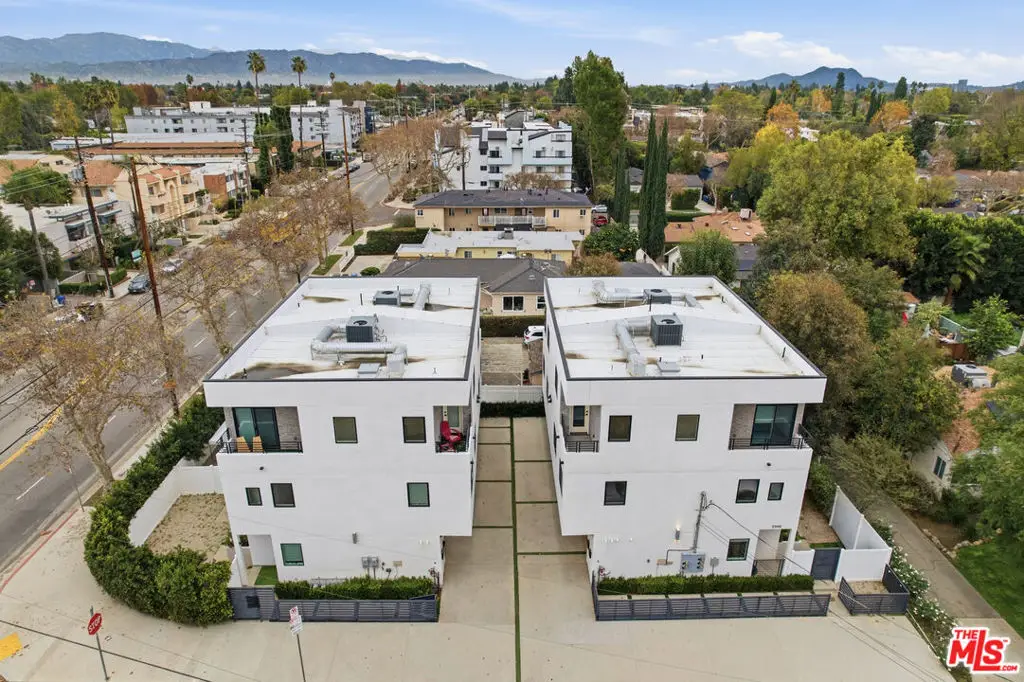 13822 Oxnard Street, Van Nuys, CA 91401 - #1