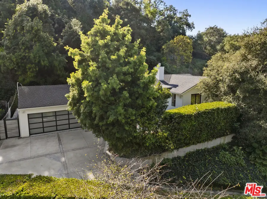 9782 Oak Pass Road, Beverly Hills, CA 90210 - Image #2